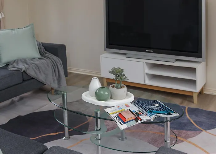 Heart Of Mckinnon Units By Ready Set Host